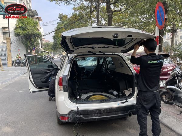 Xevaban.com 214 Giải Phóng là đơn vị chuyên cung cấp phụ tùng oto, phụ kiện oto, đồ chơi oto, xevaban, 214 giải phóng, cốp điện ô tô, độ cốp điện, cốp điện rambo, cốp điện elligate, cốp điện origate.